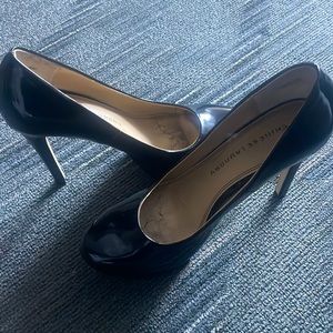 Black platform, pumps